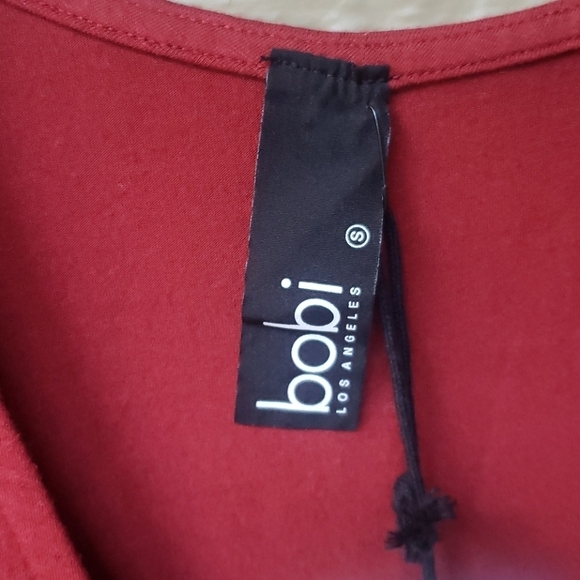 Bobi Los Angeles Cold Shoulder Top Dark Red - Picture 7 of 9